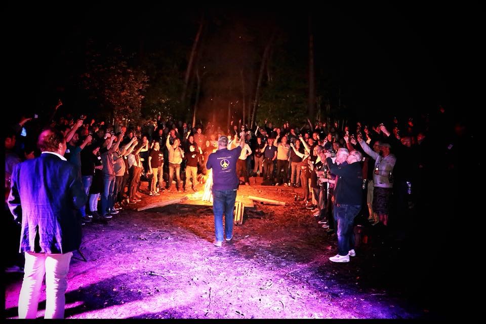 sfeerfoto van een avond op Maltstock als impressie